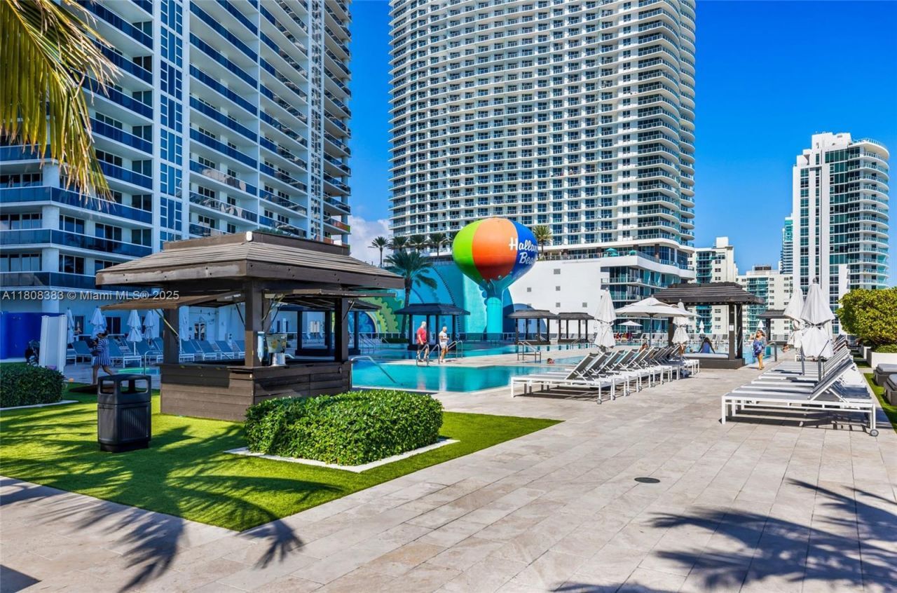1830 S Ocean Dr, Unit 1807, Hallandale Beach, FL 33009 Photo