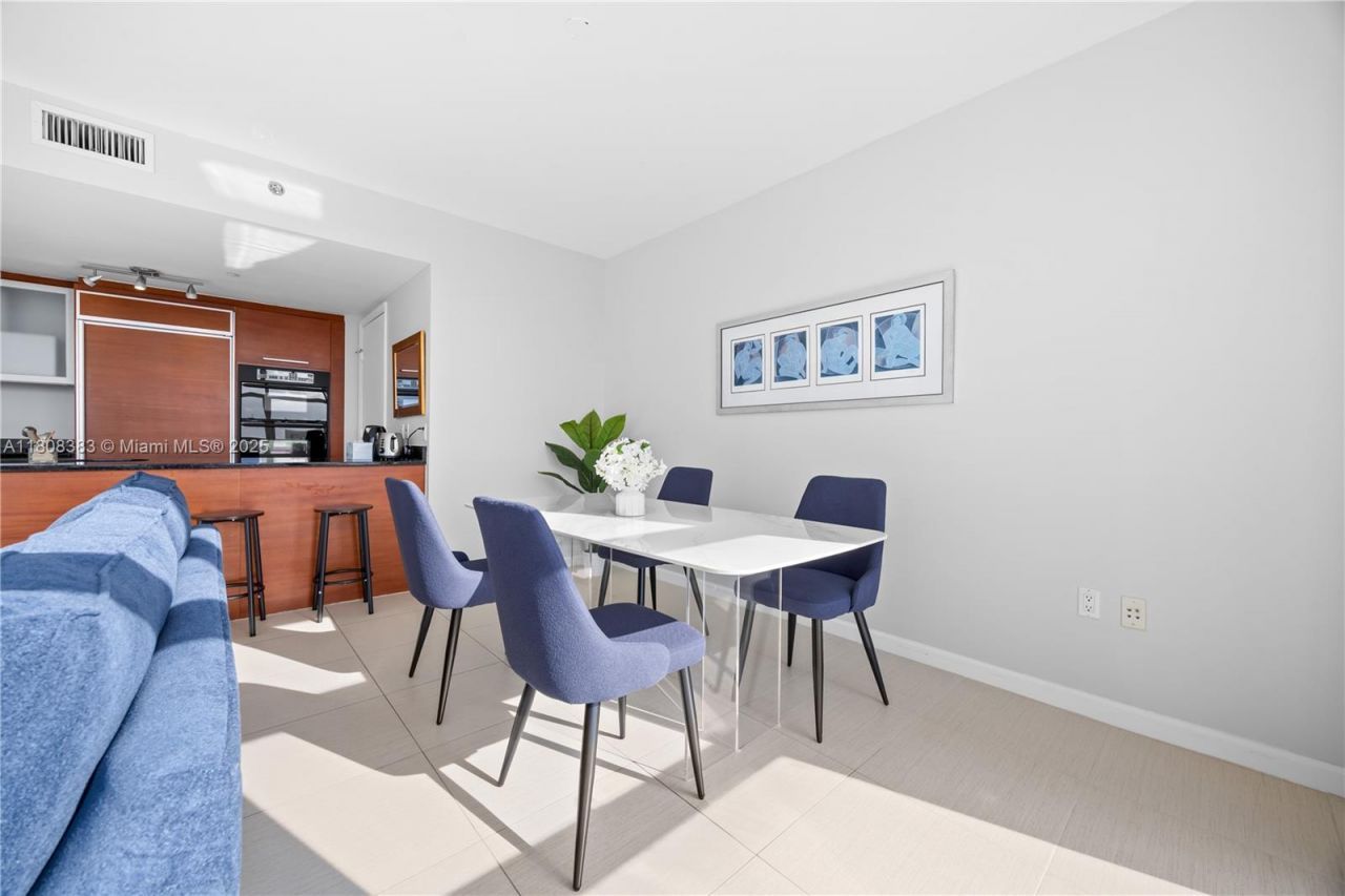 1830 S Ocean Dr, Unit 1807, Hallandale Beach, FL 33009 Photo