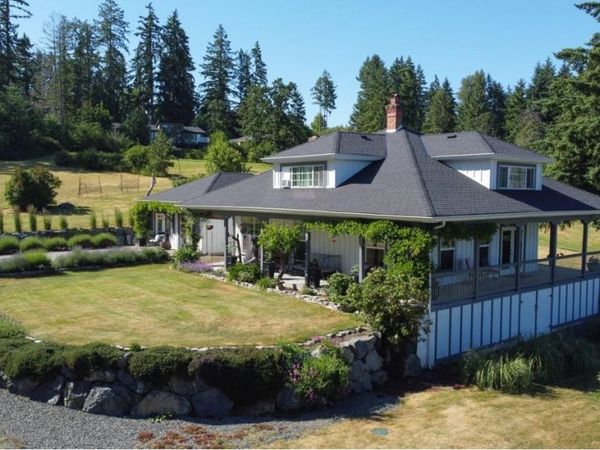 6742 Norcross Rd, Duncan, BC V9L 6C3