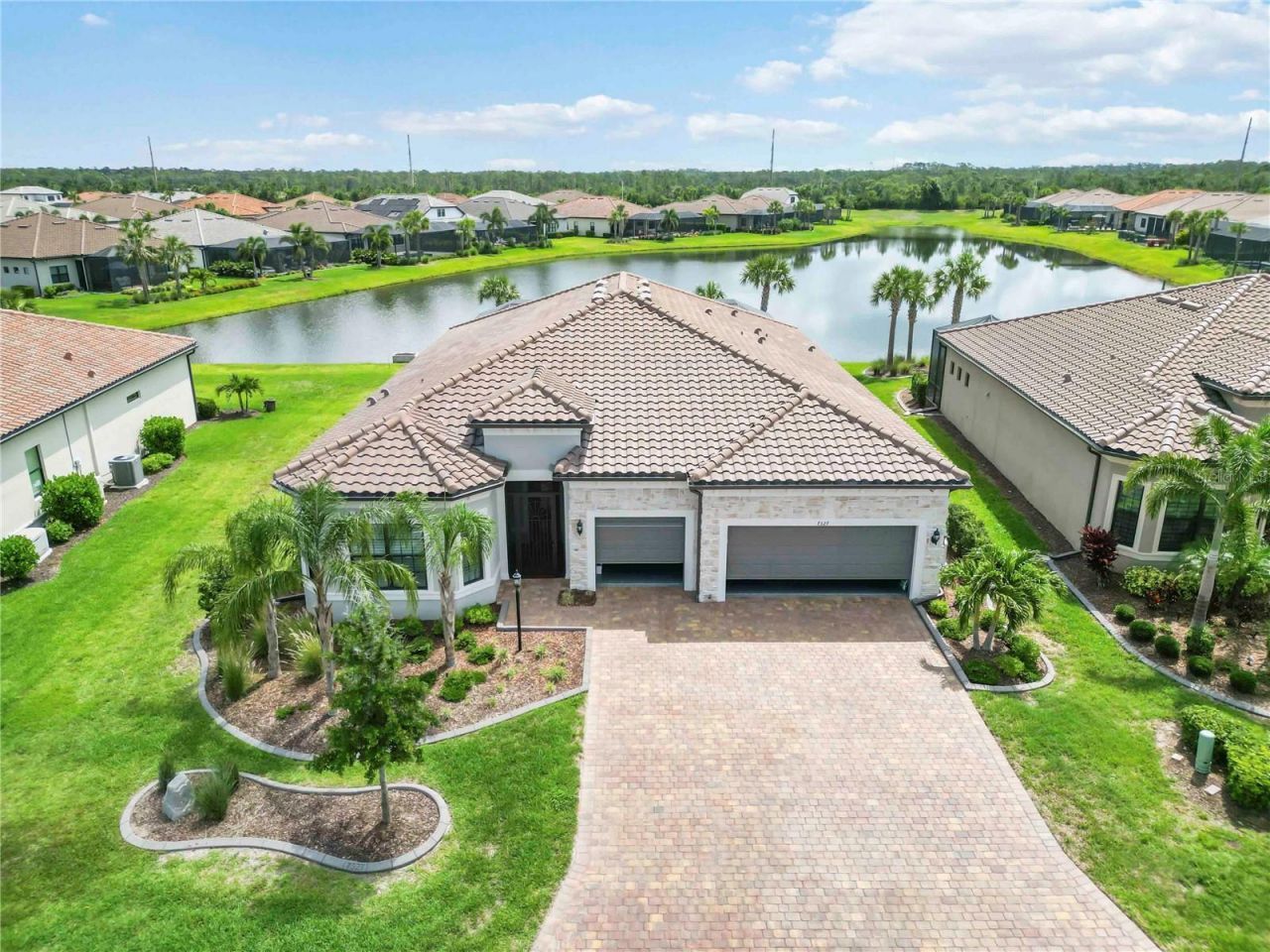 7327 Summerland Cove, Bradenton, FL 34202 Photo