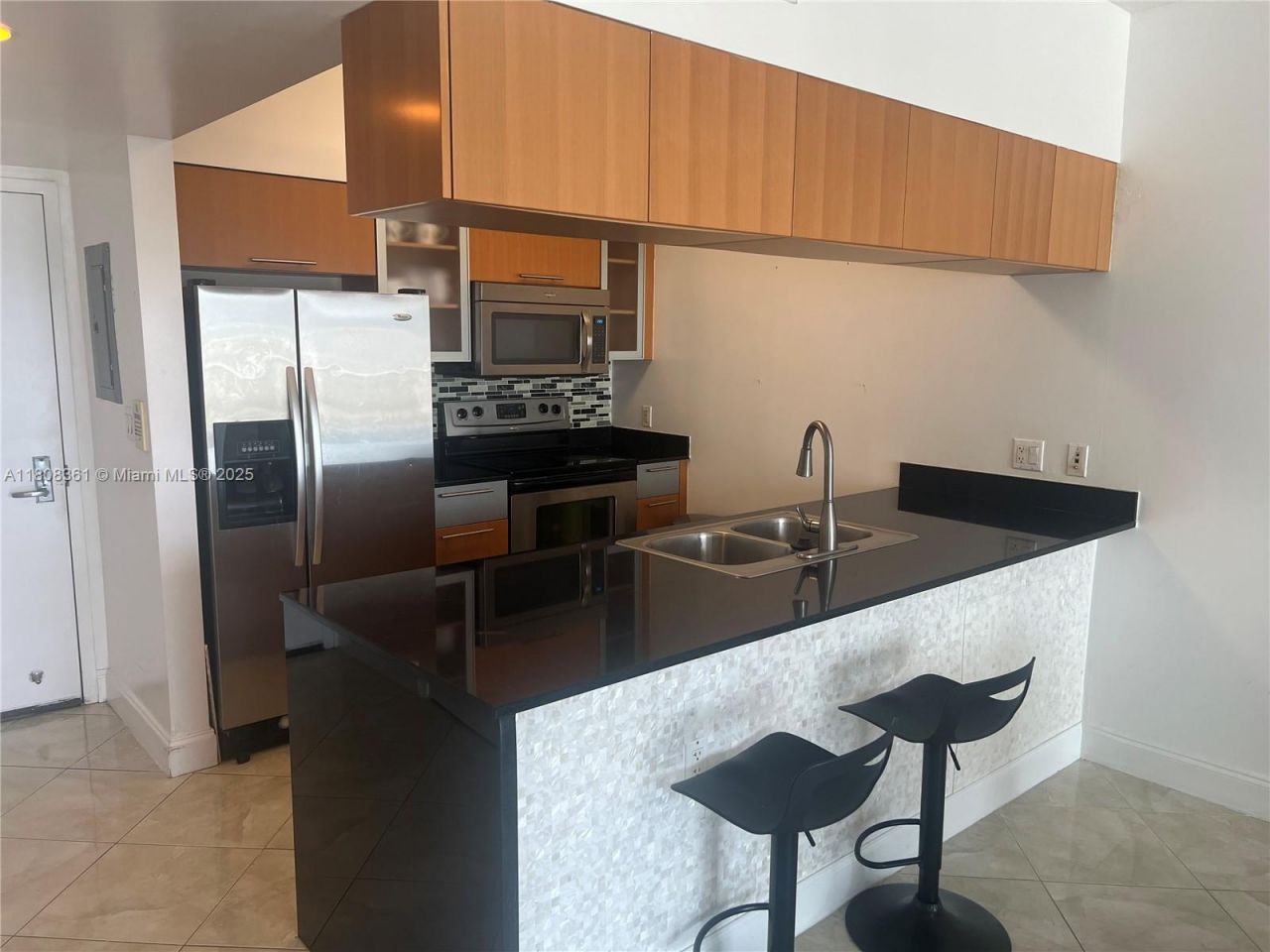 1750 N Bayshore Dr, Unit 1410, Miami, FL 33132 Photo