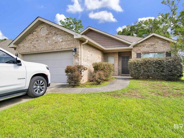 1468 Surrey Loop, Foley, AL 36535