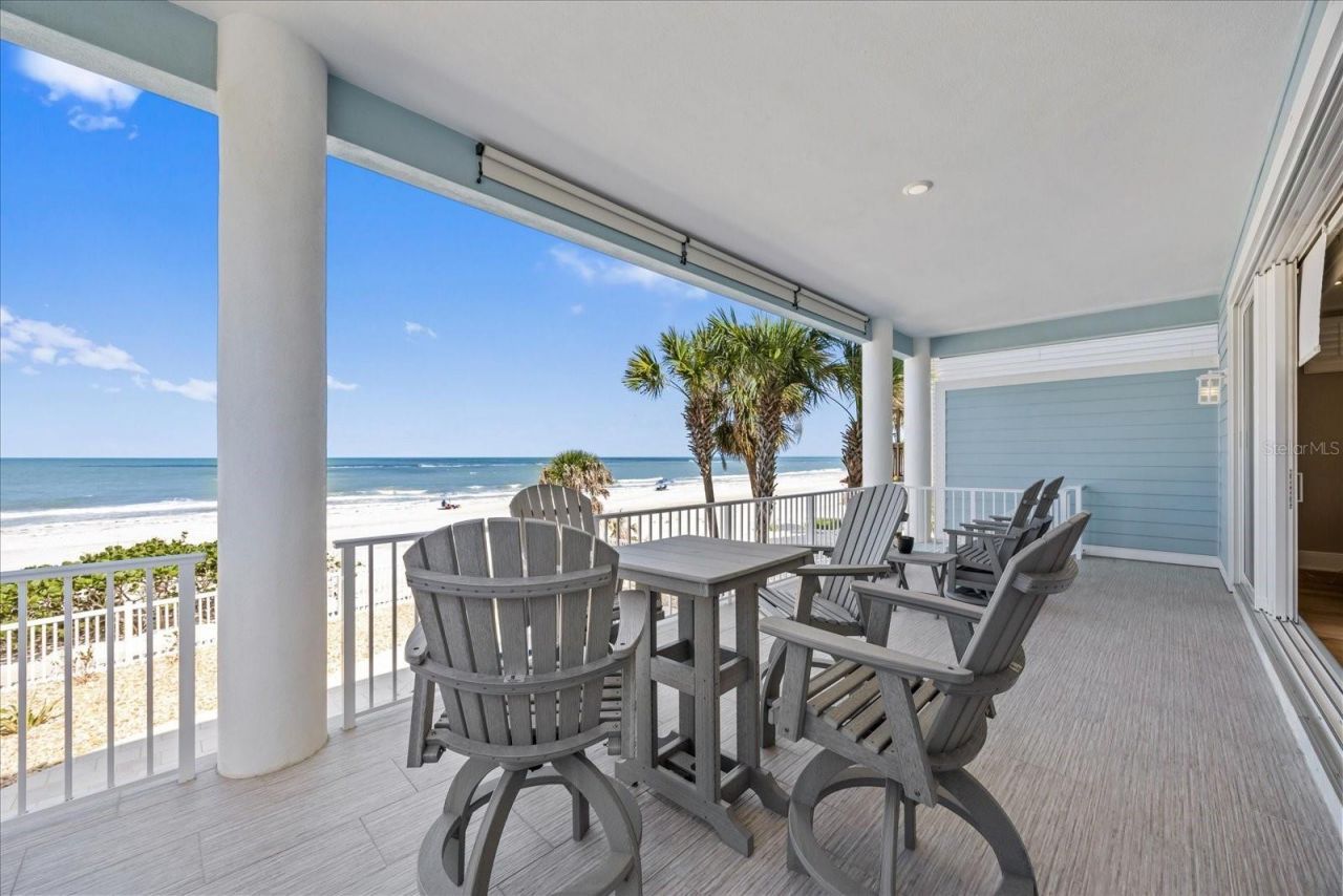 2 Gulf Boulevard, Indian Rocks Beach, FL 33785 Photo