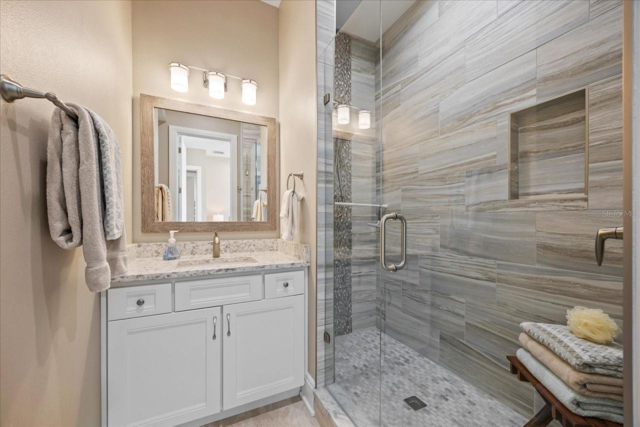 2 Gulf Boulevard, Indian Rocks Beach, FL 33785 Photo