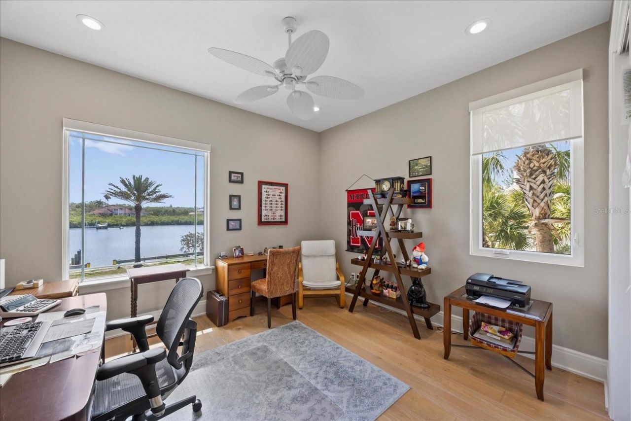 2 Gulf Boulevard, Indian Rocks Beach, FL 33785 Photo
