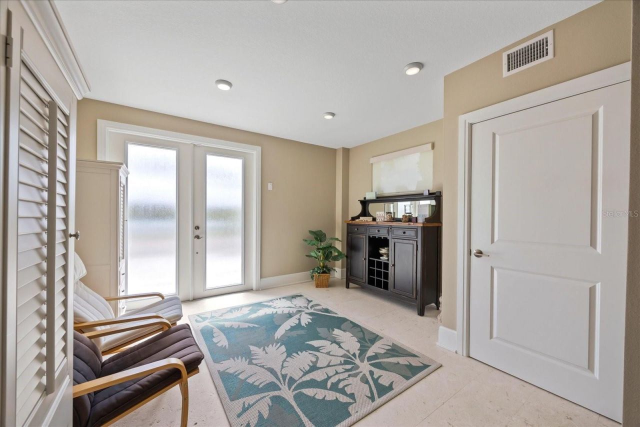 2 Gulf Boulevard, Indian Rocks Beach, FL 33785 Photo