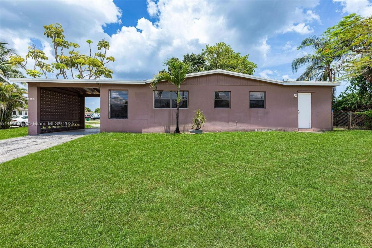 4960 NW 11th Ct, Lauderhill, FL 33313 Photo
