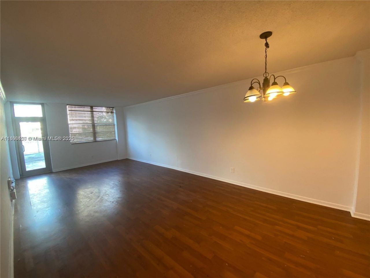 19390 Collins Ave, Unit 217, Sunny Isles Beach, FL 33160 Photo