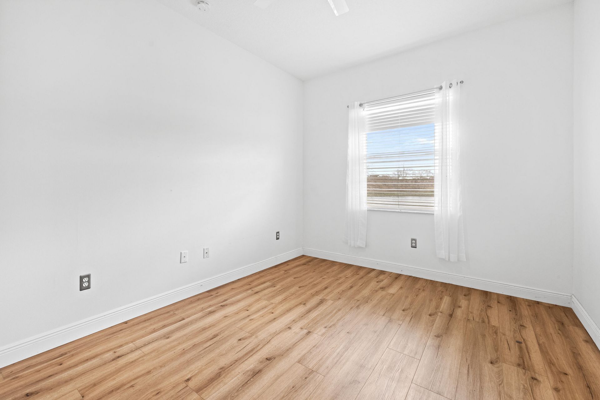 525 SW Lake Manatee Way, Port Saint Lucie, FL 34986 Photo