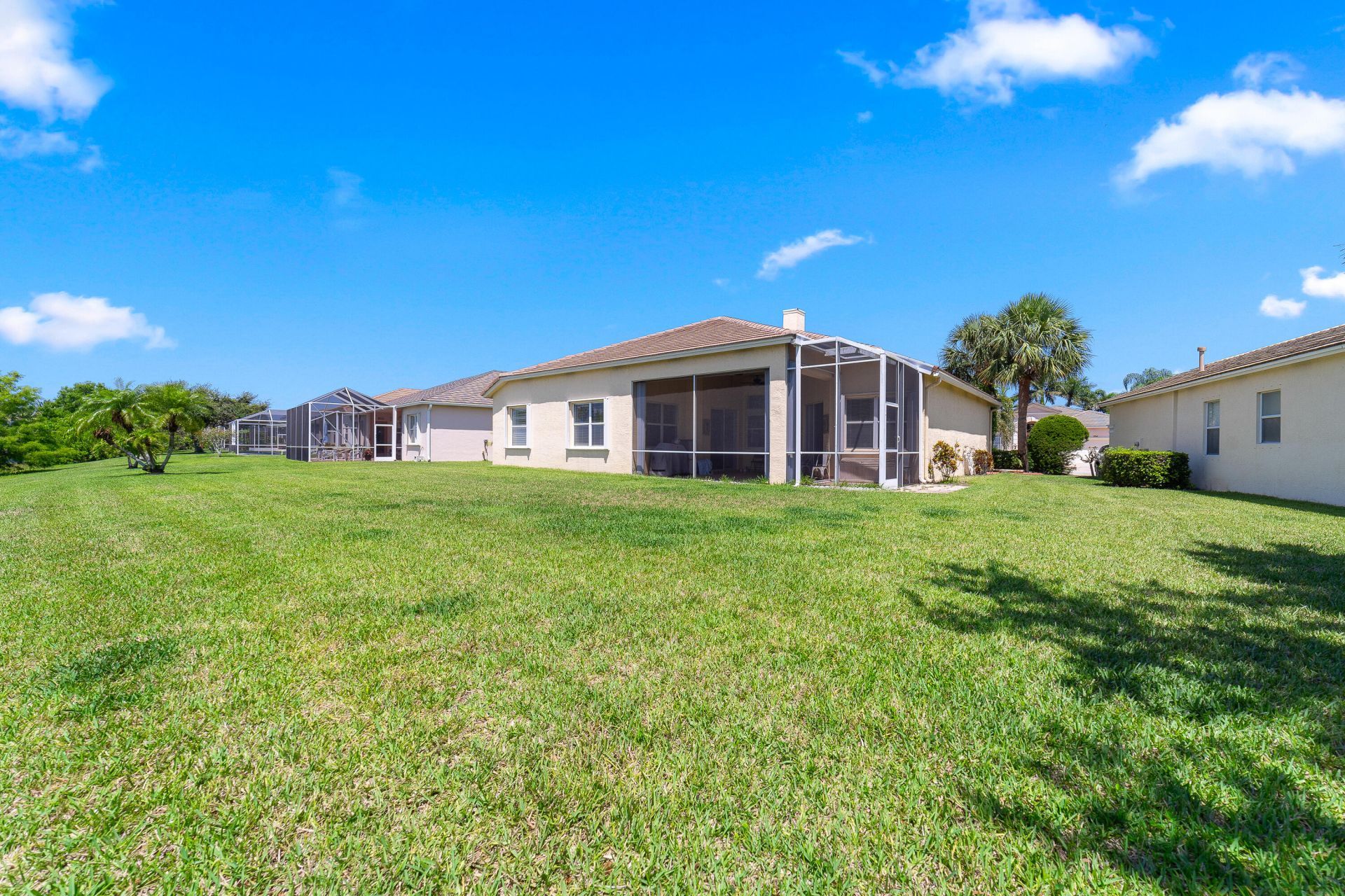 525 SW Lake Manatee Way, Port Saint Lucie, FL 34986 Photo