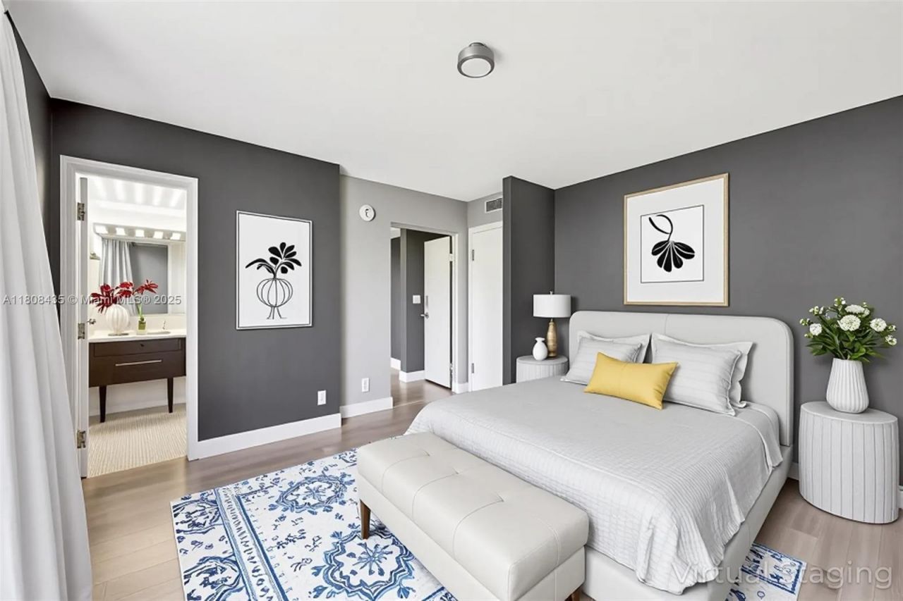 16919 N Bay Rd, Unit 521, Sunny Isles Beach, FL 33160 Photo