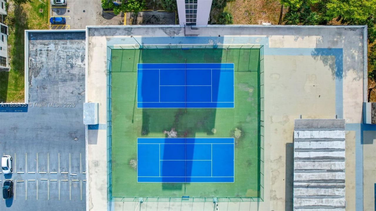 16919 N Bay Rd, Unit 521, Sunny Isles Beach, FL 33160 Photo