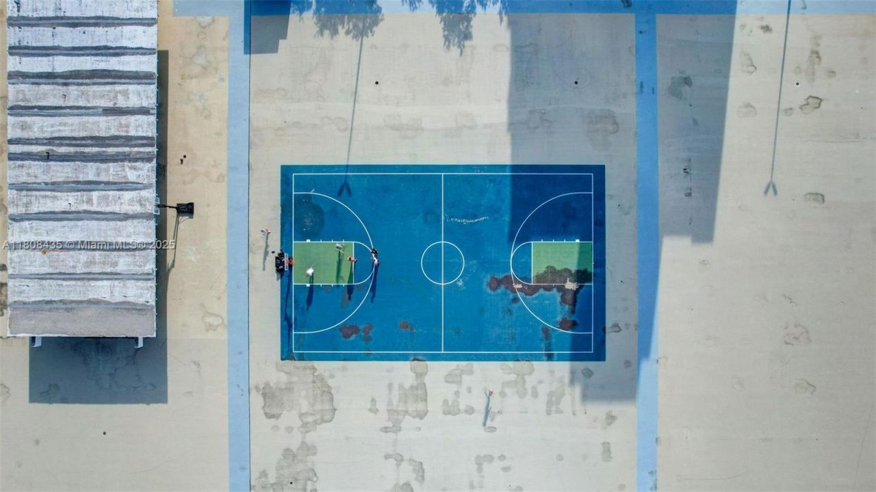 16919 N Bay Rd, Unit 521, Sunny Isles Beach, FL 33160 Photo