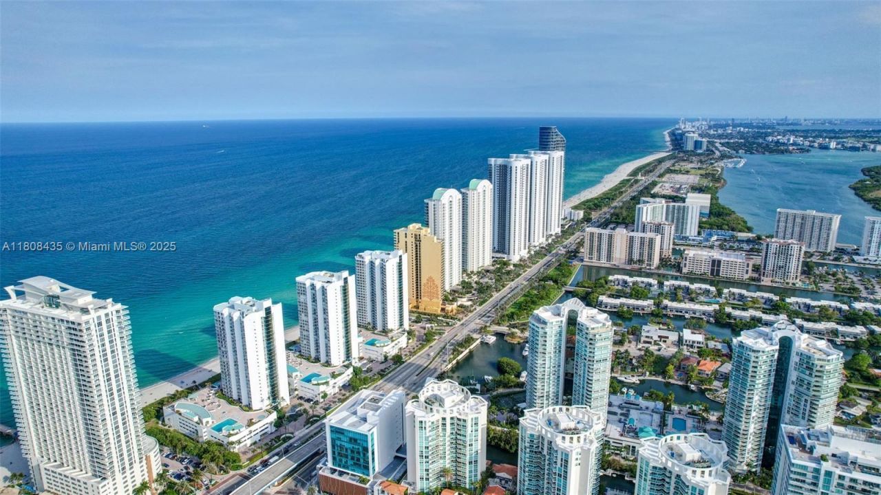 16919 N Bay Rd, Unit 521, Sunny Isles Beach, FL 33160 Photo