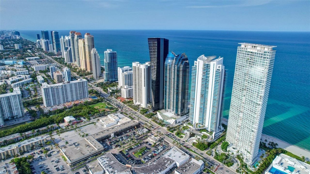 16919 N Bay Rd, Unit 521, Sunny Isles Beach, FL 33160 Photo