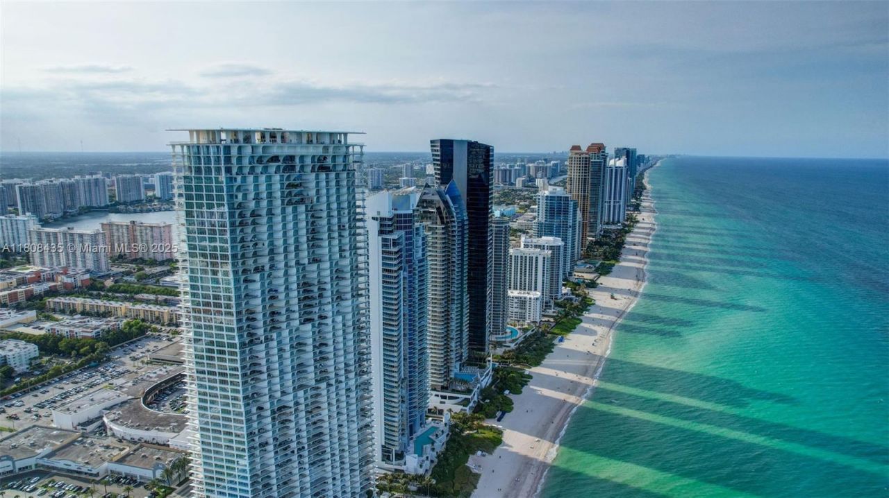 16919 N Bay Rd, Unit 521, Sunny Isles Beach, FL 33160 Photo