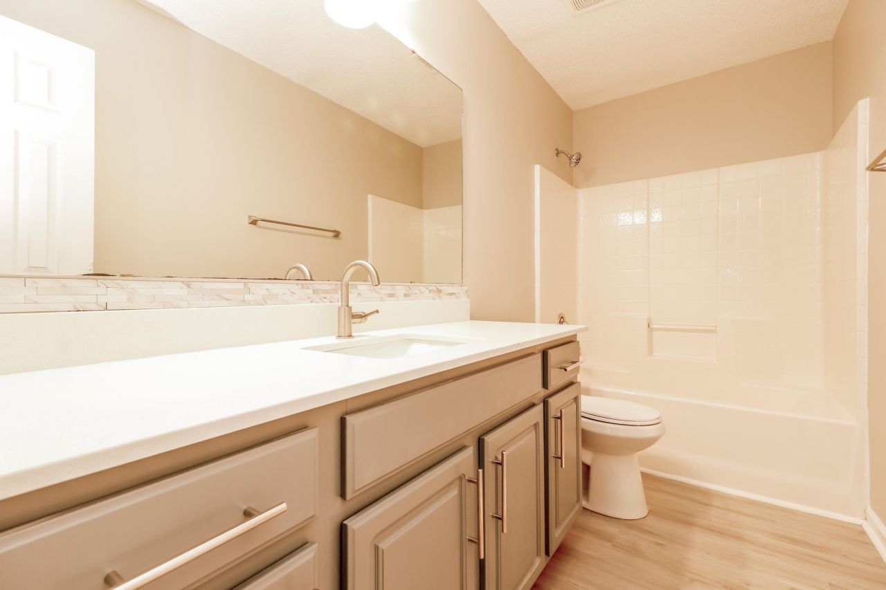 258 Trickle Drive Photo 10