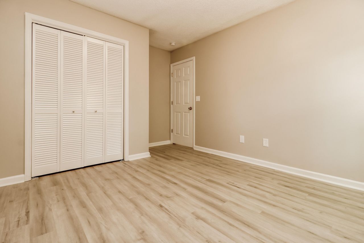 258 Trickle Drive Photo 12