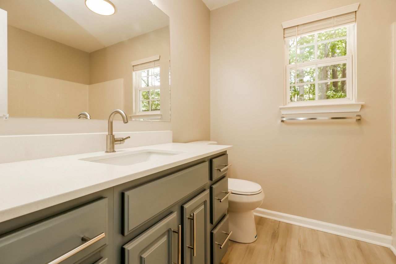 258 Trickle Drive Photo 14