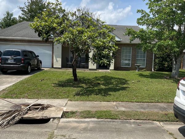 3603 Miles Lane, Ocean Springs, MS 39564