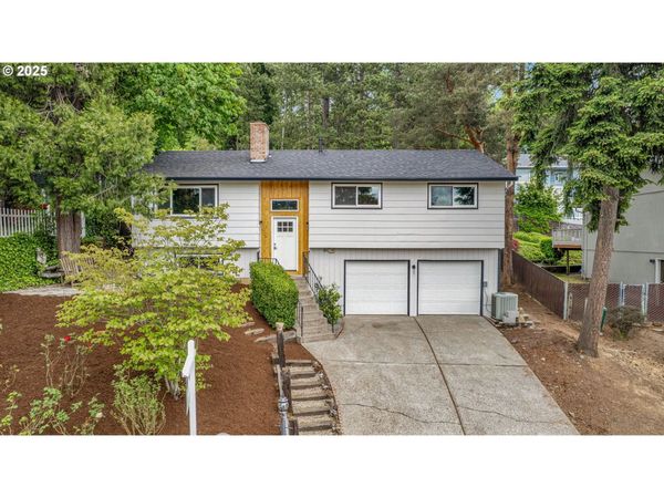 6423 SE HULL AVE, Milwaukie, OR 97267