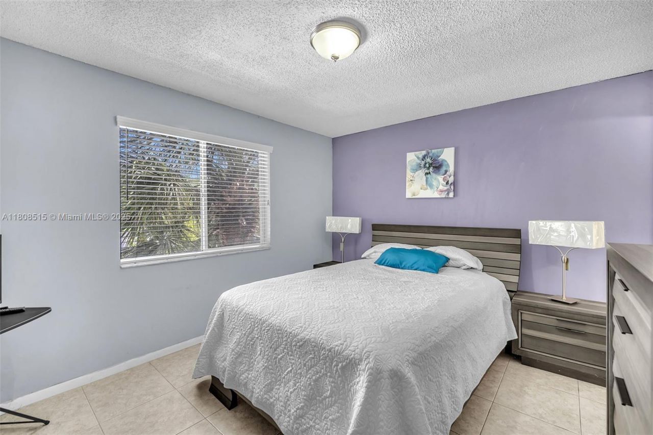 821 NW 91st Ter, Unit 821, Plantation, FL 33324 Photo