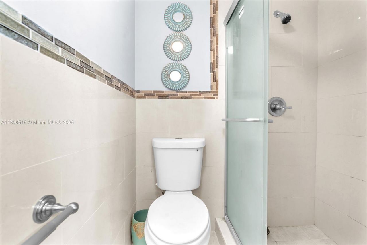 821 NW 91st Ter, Unit 821, Plantation, FL 33324 Photo