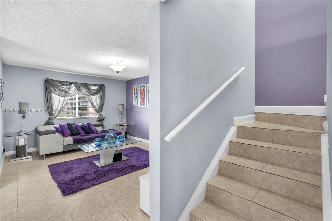 821 NW 91st Ter, Unit 821, Plantation, FL 33324 Photo