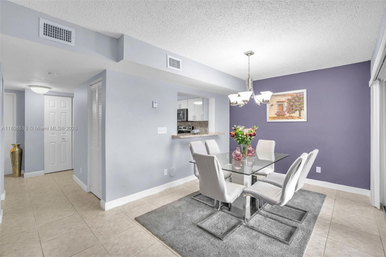 821 NW 91st Ter, Unit 821, Plantation, FL 33324 Photo