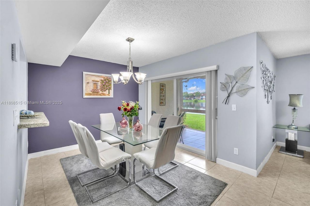 821 NW 91st Ter, Unit 821, Plantation, FL 33324 Photo