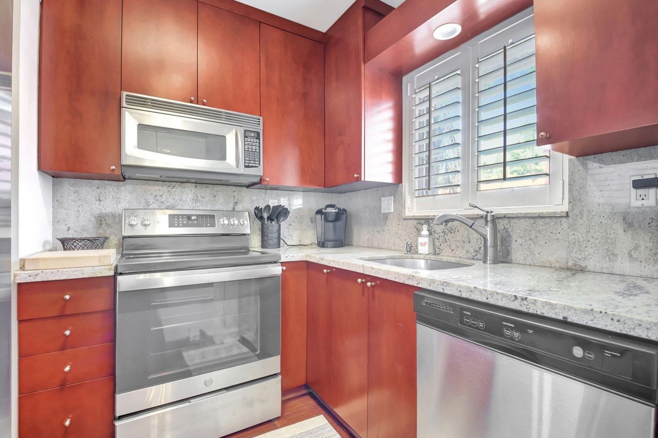 426 NE 7th Avenue, Unit 1f, Delray Beach, FL 33483 Photo