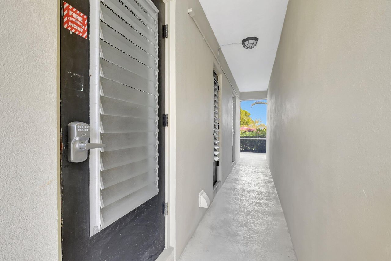 426 NE 7th Avenue, Unit 1f, Delray Beach, FL 33483 Photo