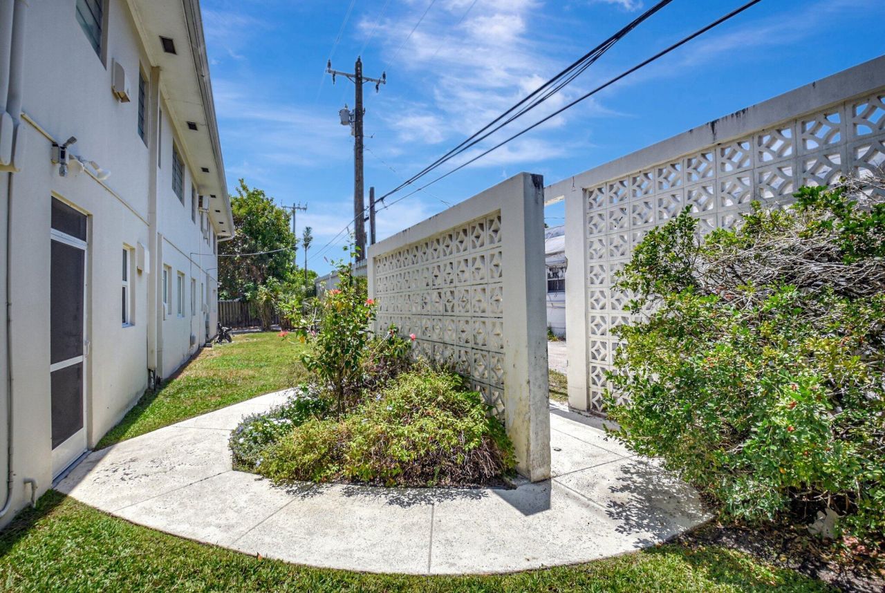 426 NE 7th Avenue, Unit 1f, Delray Beach, FL 33483 Photo