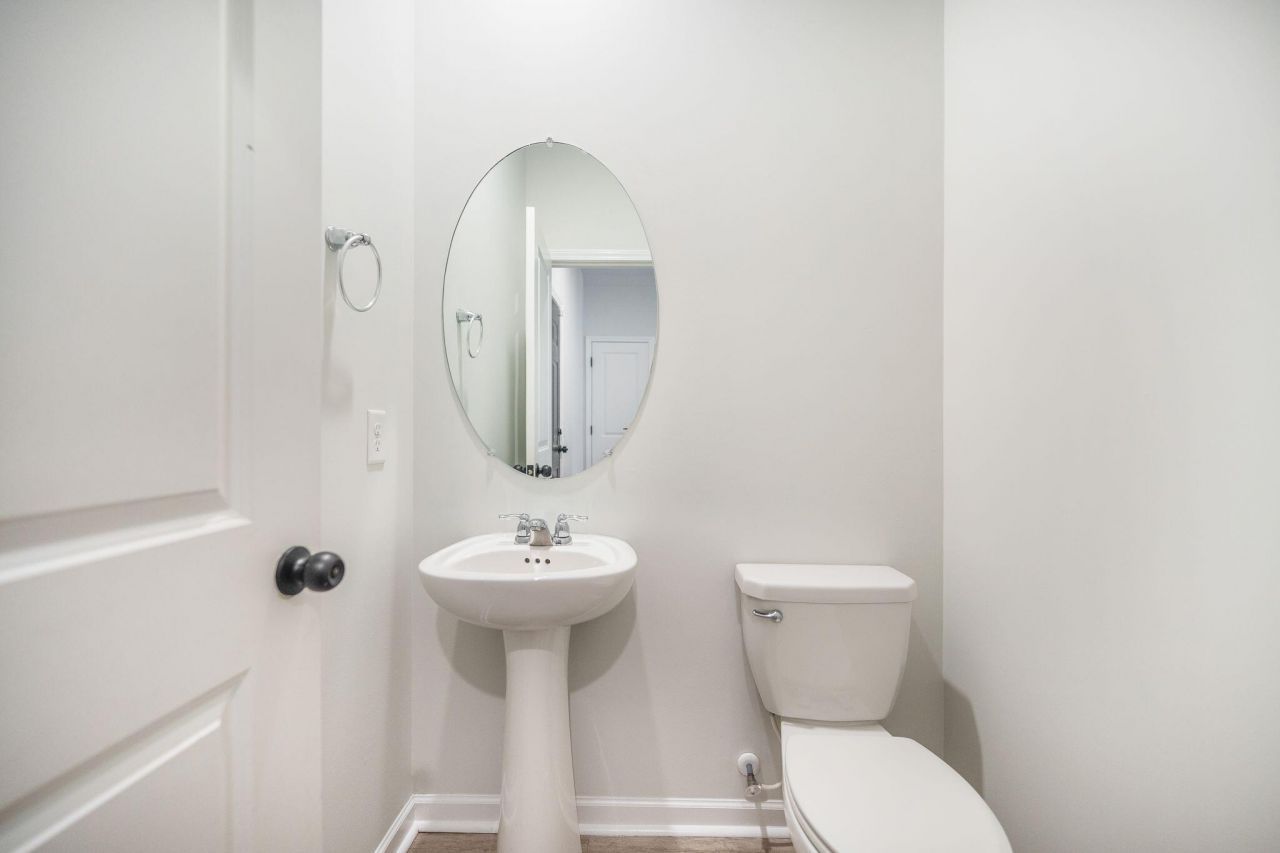 743 Redbud Lane Photo 18