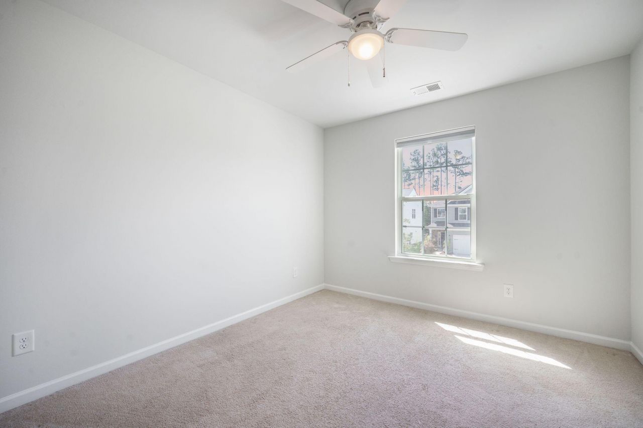 743 Redbud Lane Photo 29