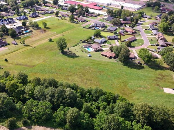 South Street, Cleveland, MS 38732