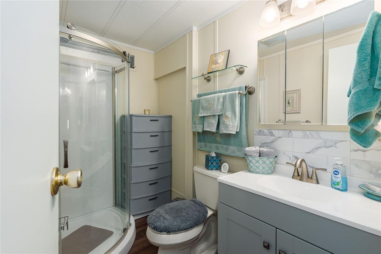 198 Tankey Drive, Palmetto, FL 34221 Photo