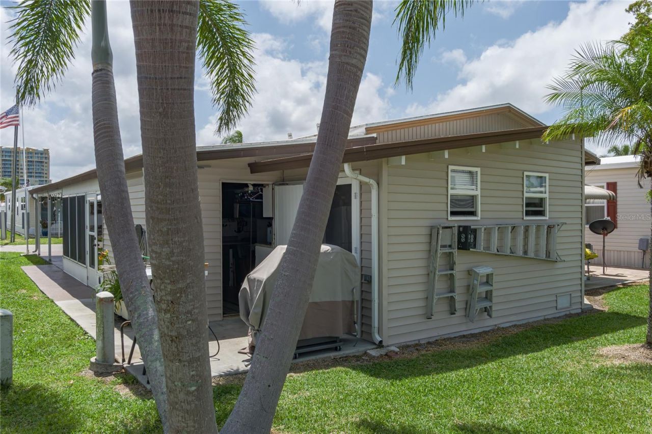 198 Tankey Drive, Palmetto, FL 34221 Photo