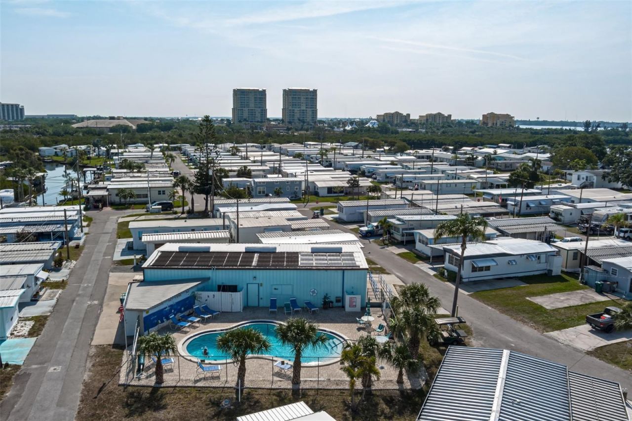 198 Tankey Drive, Palmetto, FL 34221 Photo