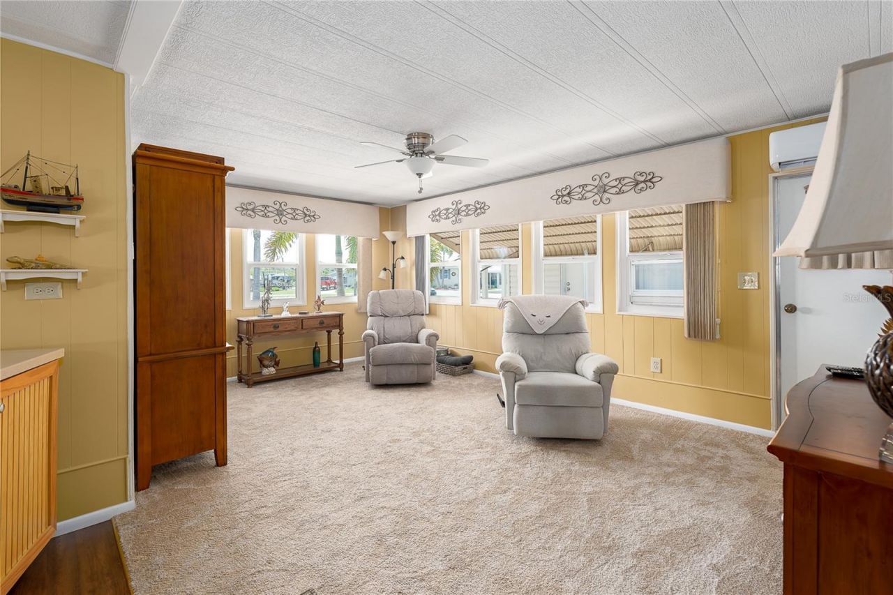 198 Tankey Drive, Palmetto, FL 34221 Photo