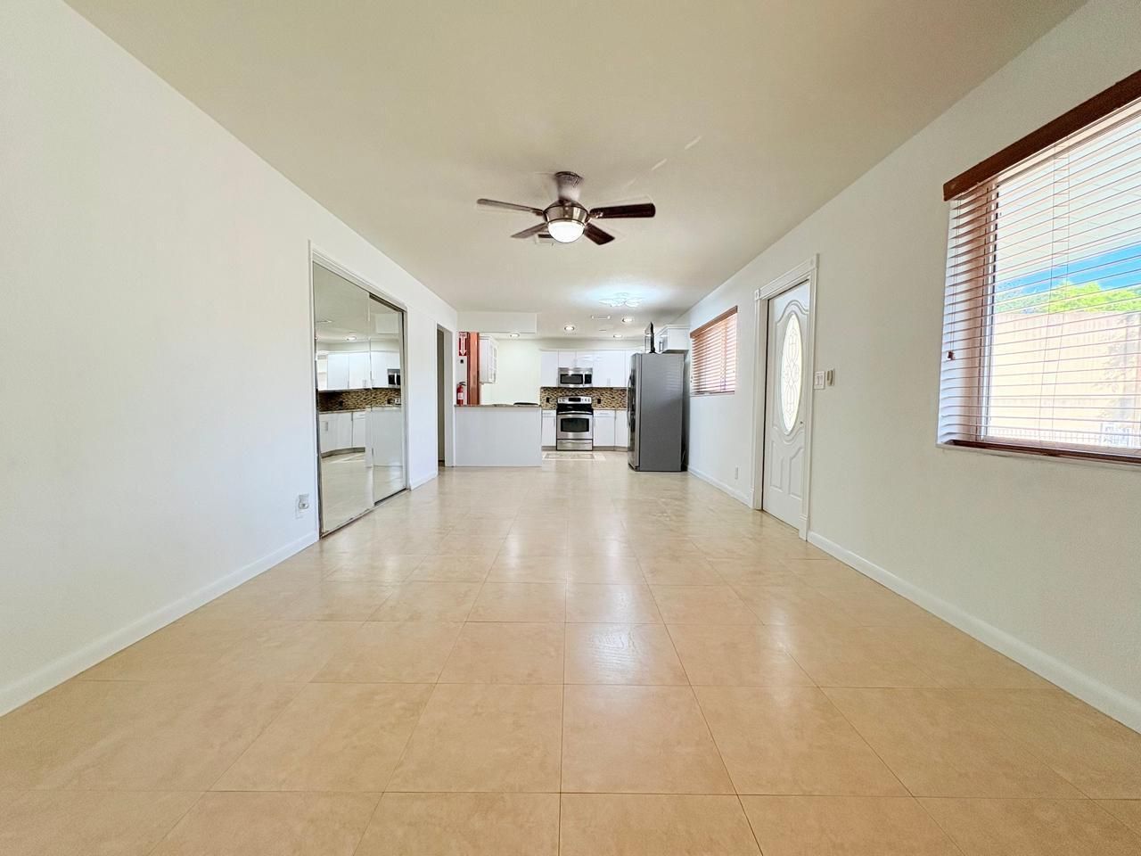 1034 Almeria Road, West Palm Beach, FL 33405 Photo
