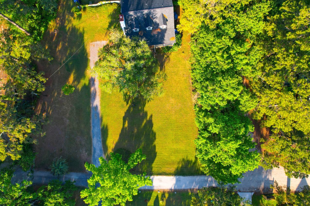 967 Pine Hollow Road Photo 3