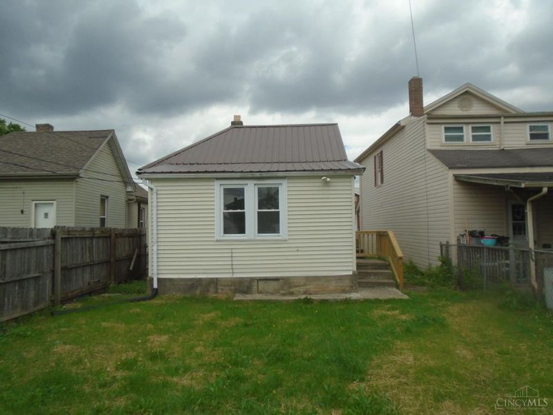 263 Whittaker Avenue, New Miami, OH 45011 Photo 5