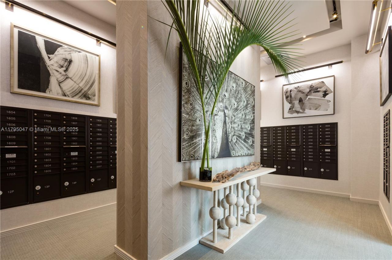 2900 NE 7th Ave, Unit 1705, Miami, FL 33137 Photo