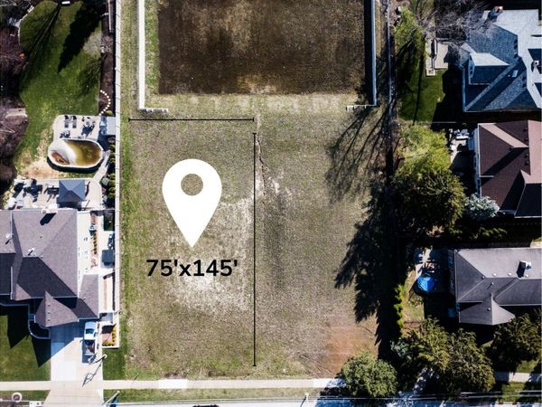 7123 Dunham Road, Downers Grove, IL 60516