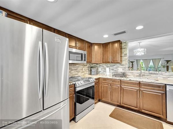 2804 Victoria Way, Unit C3, Coconut Creek, FL 33066