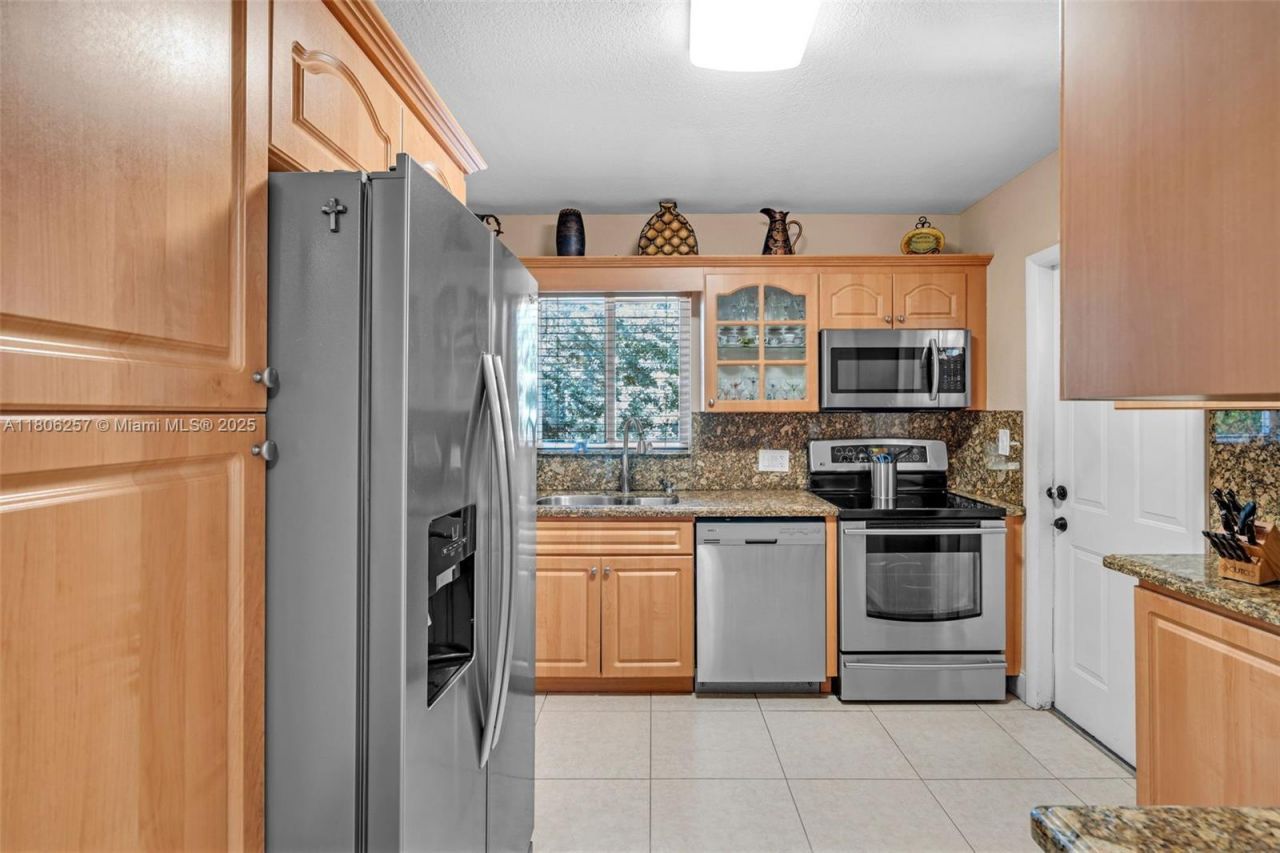 1901 SW 37th Ave, Miami, FL 33145 Photo