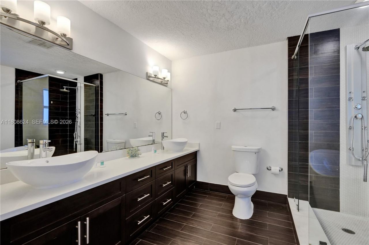 3100 NE 56th Ct, Fort Lauderdale, FL 33308 Photo