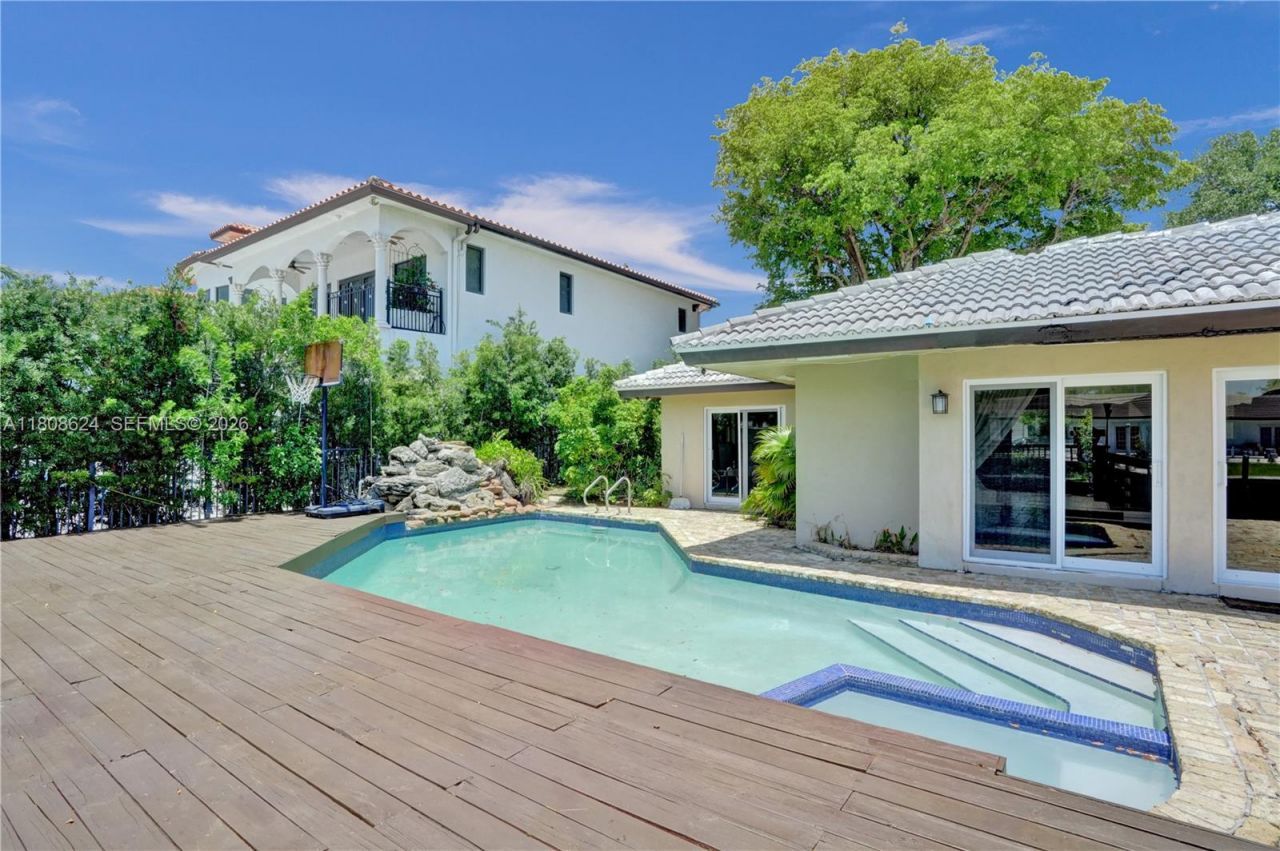 3100 NE 56th Ct, Fort Lauderdale, FL 33308 Photo