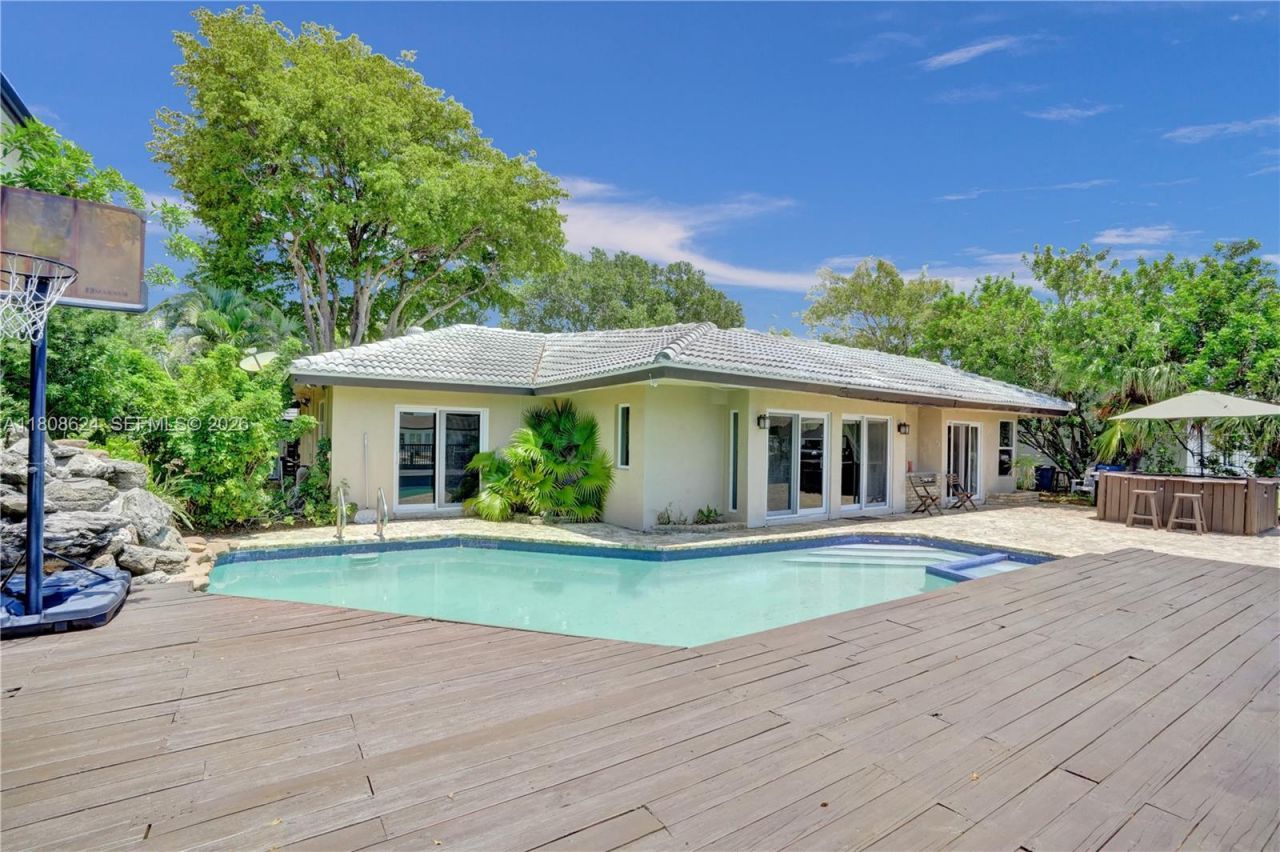 3100 NE 56th Ct, Fort Lauderdale, FL 33308 Photo